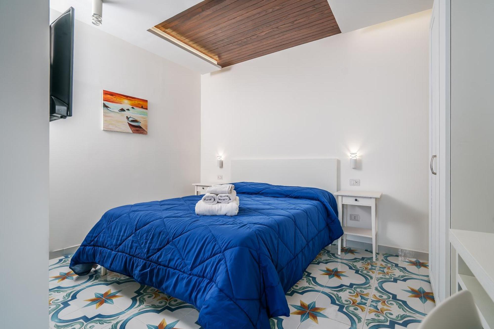 Villa Prota Вико-Экуенсе Экстерьер фото